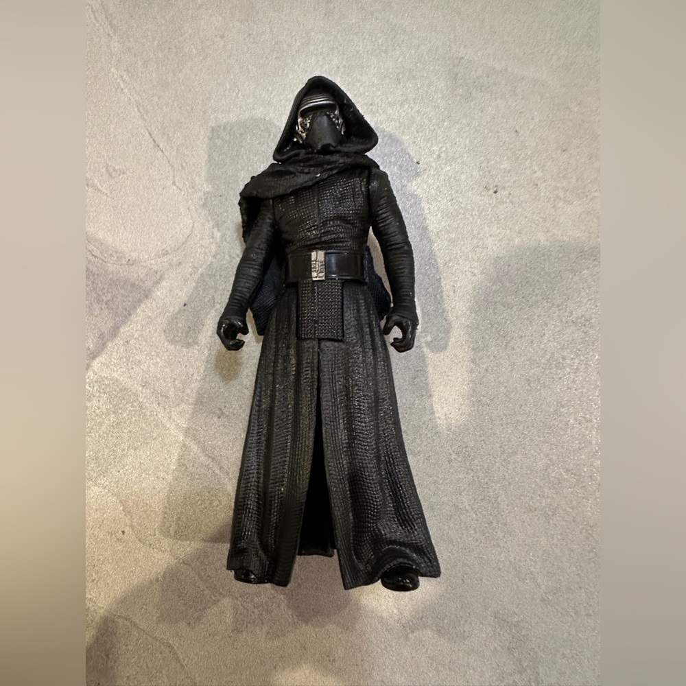 Star Wars The Force Awakens Kylo Ren Action Figure 4" Hasbro